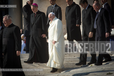 Città del Vaticano, Piazza San Pietro 11 12  2013.Udienza Generale Pontificia presieduta.da Sua Santità Papa Francesco. ©Riccardo Musacchio & Flavio Ianniello/Rosebud2