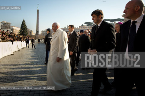 Città del Vaticano, Piazza San Pietro 11 12  2013.Udienza Generale Pontificia presieduta.da Sua Santità Papa Francesco. ©Riccardo Musacchio & Flavio Ianniello/Rosebud2
