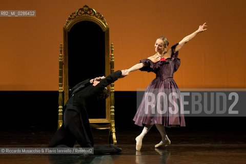 Roma Auditorium parco della Musica 26 01 2014.Eleonora Abbagnato e le Stelle dellOpéra di Parigi.Nella foto: La Dama delle Camelie coreografia di John Neumeier, danzano Silvia Azzoni e Oleksandr Ryabko. ©Riccardo Musacchio & Flavio Ianniello/Rosebud2