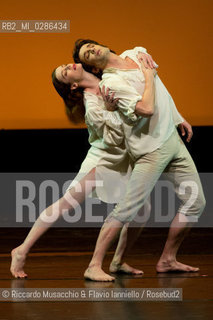 Roma Auditorium parco della Musica 26 01 2014.Eleonora Abbagnato e le Stelle dellOpéra di Parigi.Nella foto: Le Parc coreografia di Angelin Preljocaj, danzano Aurélie Dupont e Benjamin Pech. ©Riccardo Musacchio & Flavio Ianniello/Rosebud2