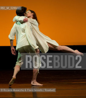 Roma Auditorium parco della Musica 26 01 2014.Eleonora Abbagnato e le Stelle dellOpéra di Parigi.Nella foto: Le Parc coreografia di Angelin Preljocaj, danzano Aurélie Dupont e Benjamin Pech. ©Riccardo Musacchio & Flavio Ianniello/Rosebud2