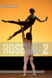 Roma Auditorium parco della Musica 26 01 2014.Eleonora Abbagnato e le Stelle dellOpéra di Parigi.Nella foto: Terza Sinfonia di Mahler coreografia: John Neumeier, danzano:.SILVIA AZZONI E OLEKSANDR RYABKO. ©Riccardo Musacchio & Flavio Ianniello/Rosebud2