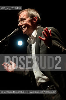 Roma, Auditorium Parco della Musica 17 12 2013.Natale in Auditorium: concerto di Roberto Vecchioni.Io Non Appartengo Più Tour 2013 . ©Riccardo Musacchio & Flavio Ianniello/Rosebud2