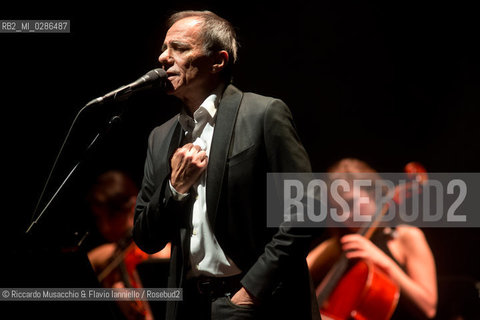 Roma, Auditorium Parco della Musica 17 12 2013.Natale in Auditorium: concerto di Roberto Vecchioni.Io Non Appartengo Più Tour 2013 . ©Riccardo Musacchio & Flavio Ianniello/Rosebud2