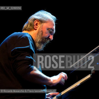 Roma, Auditorium Parco della Musica 21 11 2013.Area 40th Anniversary Tour 2013/2014.Patrizio Fariselli piano, synth.Paolo Tofani chitarra, elettronica.Ares Tavolazzi contrabbasso, basso elettrico.Walter Paoli batteria.. ©Riccardo Musacchio & Flavio Ianniello/Rosebud2