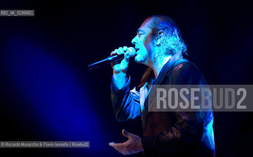 Roma, Auditorium Parco della Musica 05 02 2014.Concerto di Luca Carboni Fisico & politico tour. ©Riccardo Musacchio & Flavio Ianniello/Rosebud2