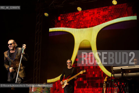 Roma, Auditorium Parco della Musica 05 02 2014.Concerto di Luca Carboni Fisico & politico tour. ©Riccardo Musacchio & Flavio Ianniello/Rosebud2
