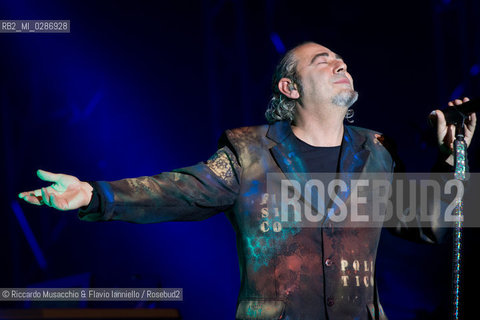 Roma, Auditorium Parco della Musica 05 02 2014.Concerto di Luca Carboni Fisico & politico tour. ©Riccardo Musacchio & Flavio Ianniello/Rosebud2