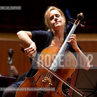 Roma Auditorium parco della Musica 07 02 2014.Stagione di Musica Sinfonica.Orchestra dellAccademia Nazionale di Santa Cecilia.Antonio Pappano direttore.Sol Gabetta violoncello. ©Riccardo Musacchio & Flavio Ianniello/Rosebud2