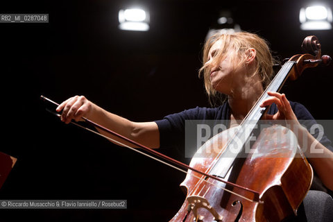 Roma Auditorium parco della Musica 07 02 2014.Stagione di Musica Sinfonica.Orchestra dellAccademia Nazionale di Santa Cecilia.Antonio Pappano direttore.Sol Gabetta violoncello. ©Riccardo Musacchio & Flavio Ianniello/Rosebud2