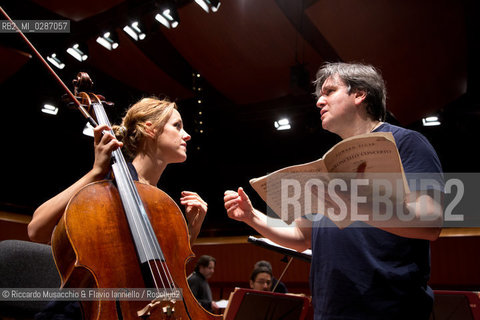 Roma Auditorium parco della Musica 07 02 2014.Stagione di Musica Sinfonica.Orchestra dellAccademia Nazionale di Santa Cecilia.Antonio Pappano direttore.Sol Gabetta violoncello. ©Riccardo Musacchio & Flavio Ianniello/Rosebud2