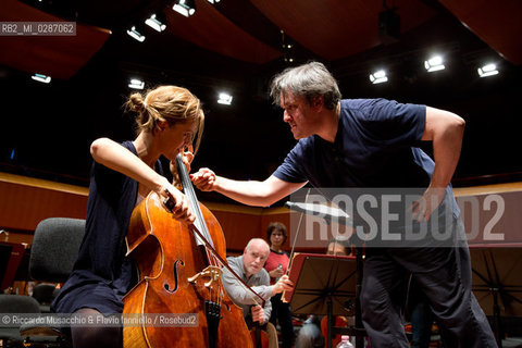 Roma Auditorium parco della Musica 07 02 2014.Stagione di Musica Sinfonica.Orchestra dellAccademia Nazionale di Santa Cecilia.Antonio Pappano direttore.Sol Gabetta violoncello. ©Riccardo Musacchio & Flavio Ianniello/Rosebud2