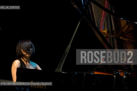 Roma, Auditorium Parco della Musica 27 11 2013.Chihiro Yamanaka Trio After Hours  .Chihiro Yamanaka  pianoforte.Aldo Vigorito  contrabbasso.Mikey Salgarello batteria.. ©Riccardo Musacchio & Flavio Ianniello/Rosebud2