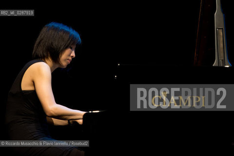 Roma, Auditorium Parco della Musica 27 11 2013.Chihiro Yamanaka Trio After Hours  .Chihiro Yamanaka  pianoforte.Aldo Vigorito  contrabbasso.Mikey Salgarello batteria.. ©Riccardo Musacchio & Flavio Ianniello/Rosebud2