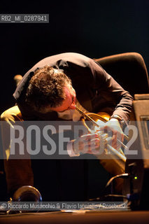 Roma, Auditorium Parco della Musica 18 10 2013.Roma Jazz Festival 2013 Speech .Paolo Fresu, Martux_m 101 Microlezioni di Jazz..Paolo Fresu tromba.Martux_m  aka  Maurizio Martusciello  elettronica . ©Riccardo Musacchio & Flavio Ianniello/Rosebud2
