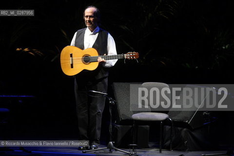 Roma, Auditorium Parco della Musica 28 02 2010.La Chitarra - Paco de Lucia in concerto.  ©Riccardo Musacchio & Flavio Ianniello/Rosebud2