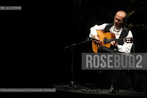 Roma, Auditorium Parco della Musica 28 02 2010.La Chitarra - Paco de Lucia in concerto.  ©Riccardo Musacchio & Flavio Ianniello/Rosebud2