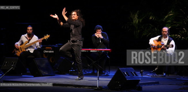 Roma, Auditorium Parco della Musica 28 02 2010.La Chitarra - Paco de Lucia in concerto.  ©Riccardo Musacchio & Flavio Ianniello/Rosebud2