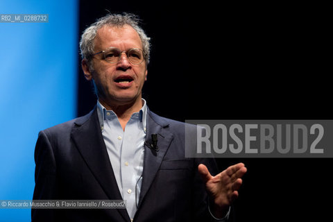 Roma, Auditorium Parco della Musica 15 03 2013.Libri Come, Festa del Libro e della Lettura.Nella foto: Enrico Mentana Come il giornalismo .Lectio Magistralis . ©Riccardo Musacchio & Flavio Ianniello/Rosebud2