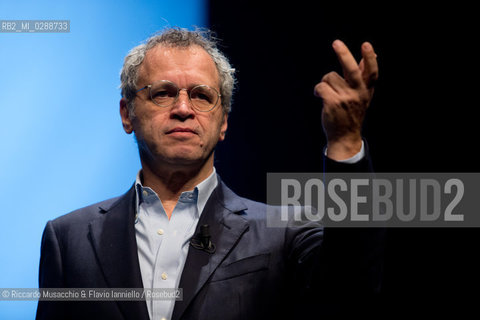 Roma, Auditorium Parco della Musica 15 03 2013.Libri Come, Festa del Libro e della Lettura.Nella foto: Enrico Mentana Come il giornalismo .Lectio Magistralis . ©Riccardo Musacchio & Flavio Ianniello/Rosebud2