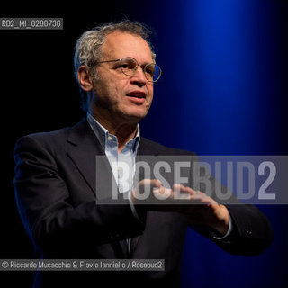 Roma, Auditorium Parco della Musica 15 03 2013.Libri Come, Festa del Libro e della Lettura.Nella foto: Enrico Mentana Come il giornalismo .Lectio Magistralis . ©Riccardo Musacchio & Flavio Ianniello/Rosebud2