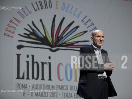 Roma,  Auditorium Parco della Musica 11 03 2012.Libri Come, Festa del Libro e della Letteratura.Nella foto: Jonathan Coe dialogo con Marino Sinibaldi.  ©Riccardo Musacchio & Flavio Ianniello/Rosebud2