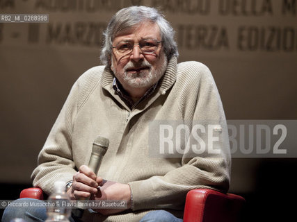 Roma,  Auditorium Parco della Musica 10 03 2012.Libri Come, Festa del Libro e della Letteratura.Nella foto: Francesco Guccini conversazione con Andrea Scanzi.  ©Riccardo Musacchio & Flavio Ianniello/Rosebud2