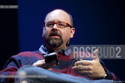 Roma,  Auditorium Parco della Musica 08 03 2012.Libri Come, Festa del Libro e della Letteratura.Nella foto: Carlos Ruiz Zafon conversazione con Marino Sinibaldi.   ©Riccardo Musacchio & Flavio Ianniello/Rosebud2