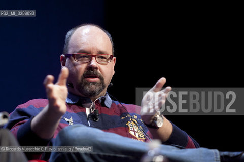 Roma,  Auditorium Parco della Musica 08 03 2012.Libri Come, Festa del Libro e della Letteratura.Nella foto: Carlos Ruiz Zafon conversazione con Marino Sinibaldi.   ©Riccardo Musacchio & Flavio Ianniello/Rosebud2