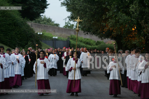 Citta del Vaticano 31 05 2007..Chiusura del Mese Mariano..Processione allinterno dei Giardini Vaticani..Ph Flavio Ianniello
 ©Riccardo Musacchio & Flavio Ianniello/Rosebud2