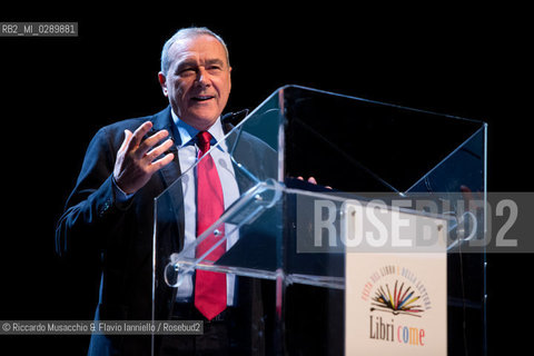 Roma, Auditorium Parco della Musica 13 03 2014.Libri Come, Festa del Libeo e della Lettura Il Lavoro.Nella foto: lezioni di mafia conferenza di Pietro Grasso Presidente del Senato. ©Riccardo Musacchio & Flavio Ianniello/Rosebud2