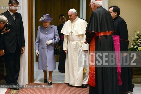 Rome 03/04/2014 .Vatican City .Paul VI Hall private study, .The Holy Father Francis Pope meets the Queen of the United Kingdom Elizabeth II of England, accompanied by Prince Philip. ©Riccardo Musacchio & Flavio Ianniello/Rosebud2