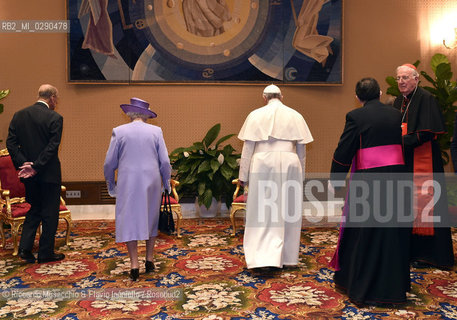 Rome 03/04/2014 .Vatican City .Paul VI Hall private study, .The Holy Father Francis Pope meets the Queen of the United Kingdom Elizabeth II of England, accompanied by Prince Philip. ©Riccardo Musacchio & Flavio Ianniello/Rosebud2