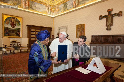 Città del Vaticano 05 04 2014.Udienza del Santo Padre Papa Francesco al Presidente della Liberia, S.E. la Sig.ra Ellen Johnson Sirleaf.. ©Riccardo Musacchio & Flavio Ianniello/Rosebud2