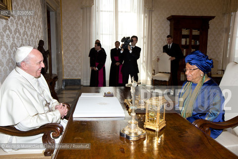 Città del Vaticano 05 04 2014.Udienza del Santo Padre Papa Francesco al Presidente della Liberia, S.E. la Sig.ra Ellen Johnson Sirleaf.. ©Riccardo Musacchio & Flavio Ianniello/Rosebud2