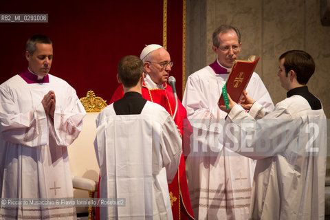 Città del Vaticano, Basilica di San Pietro 18 04 2014.Celebrazione della Passione del Signore, Adorazione della Croce presieduta da Sua Santità Papa Francesco. ©Riccardo Musacchio & Flavio Ianniello/Rosebud2