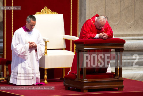 Città del Vaticano, Basilica di San Pietro 18 04 2014.Celebrazione della Passione del Signore, Adorazione della Croce presieduta da Sua Santità Papa Francesco. ©Riccardo Musacchio & Flavio Ianniello/Rosebud2