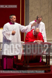 Città del Vaticano, Basilica di San Pietro 18 04 2014.Celebrazione della Passione del Signore, Adorazione della Croce presieduta da Sua Santità Papa Francesco. ©Riccardo Musacchio & Flavio Ianniello/Rosebud2
