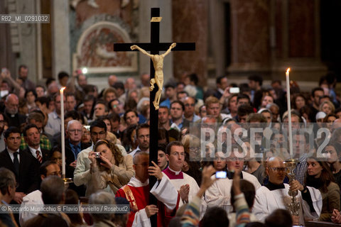 Città del Vaticano, Basilica di San Pietro 18 04 2014.Celebrazione della Passione del Signore, Adorazione della Croce presieduta da Sua Santità Papa Francesco. ©Riccardo Musacchio & Flavio Ianniello/Rosebud2
