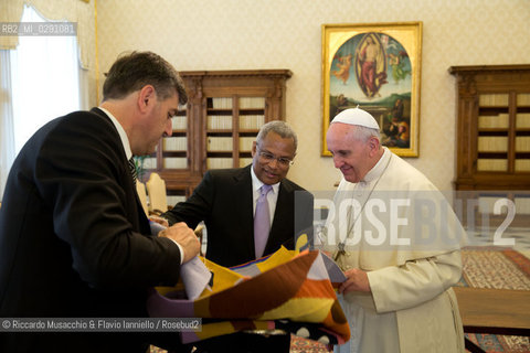 Città del Vaticano 03 04 2014, Palazzo Apostolico. Udienza del Santo Padre Papa Francesco al Primo Ministro di Capo Verde, José Maria Neves. . ©Riccardo Musacchio & Flavio Ianniello/Rosebud2