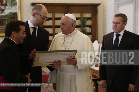 Città del Vaticano 26 Aprile 2014..Udienza del Santo Padre Papa Francesco al Primo Ministro della Repubblica di Ucraina, S.E. il Sig. Arseniy YATSENYUK. ©Riccardo Musacchio & Flavio Ianniello/Rosebud2