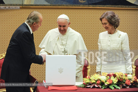 Città del Vaticano 28 Aprile 2014..Udienza del Santo Padre Papa Francesco ai Reali di Spagna, Re Juan Carlos e la consorte Sofia di Grecia. ©Riccardo Musacchio & Flavio Ianniello/Rosebud2
