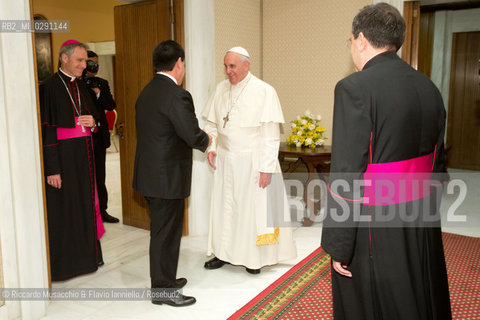Città del Vaticano 29 04 2014. Udienza privata di Papa Francesco al Presidente della Repubblica del Paraguay Horacio Manuel CARTES JARA. . ©Riccardo Musacchio & Flavio Ianniello/Rosebud2