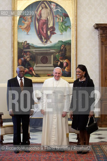 Citta del Vaticano 02 05 2014, Palazzo Apostolico. Papa Francesco riceve in Udienza Privata il Presidente della Repubblica di Angola, Sig. José Eduardo dos Santos.. ©Riccardo Musacchio & Flavio Ianniello/Rosebud2