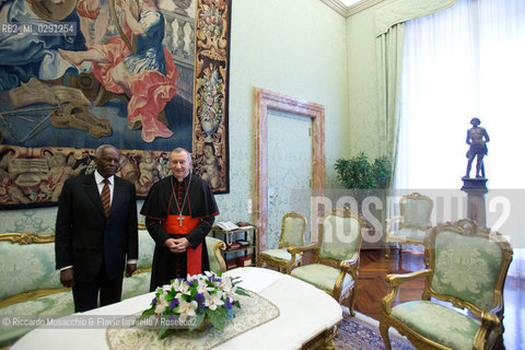 Citta del Vaticano 02 05 2014, Palazzo Apostolico. Papa Francesco riceve in Udienza Privata il Presidente della Repubblica di Angola, Sig. José Eduardo dos Santos..Nella foto: il Presidente Angolano con il Cardinale Pietro Parolin Segretario di Stato. ©Riccardo Musacchio & Flavio Ianniello/Rosebud2
