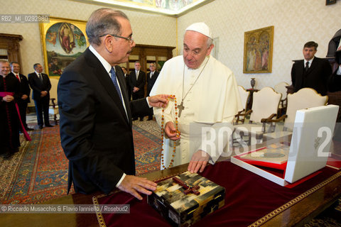 Città del Vaticano, Biblioteca 13 06 2014.Udienza del Santo Padre Papa Francesco .al Presidente della Repubblica .Domenicana, S.E.il Sig. Danilo .MEDINA. ©Riccardo Musacchio & Flavio Ianniello/Rosebud2
