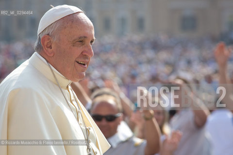 Città del Vaticano, Piazza San pietro 10 09 2014.Udienza generale Pontificia presieduta da Sua Santità Papa Francesco.. ©Riccardo Musacchio & Flavio Ianniello/Rosebud2