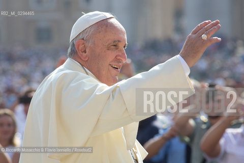 Città del Vaticano, Piazza San pietro 10 09 2014.Udienza generale Pontificia presieduta da Sua Santità Papa Francesco.. ©Riccardo Musacchio & Flavio Ianniello/Rosebud2