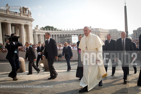 Città del Vaticano, Piazza San pietro 10 09 2014.Udienza generale Pontificia presieduta da Sua Santità Papa Francesco.. ©Riccardo Musacchio & Flavio Ianniello/Rosebud2