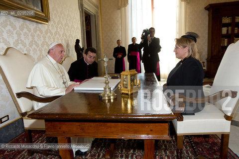 Città del Vaticano, biblioteca 29 09 2014.Udienza del Santo padre Papa Francesco al Presidente della Repubblica di Malta, S.E. sig.ra Marie Louise Coleiro Preca.. ©Riccardo Musacchio & Flavio Ianniello/Rosebud2